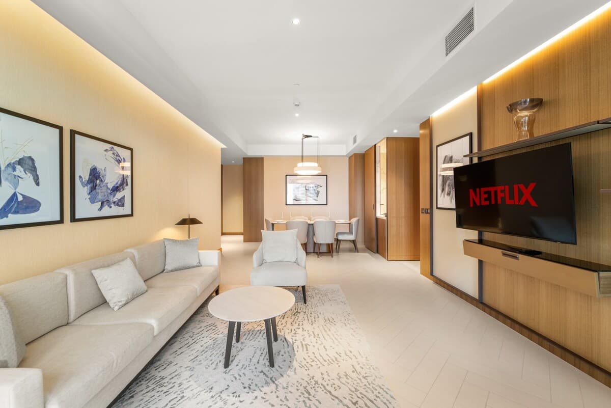 Chic 3 BR | Address Opera — photo 3