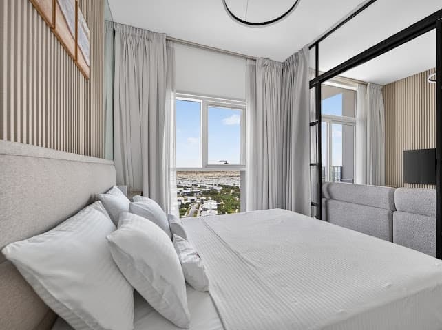 Bright & Airy 1-Bedroom in Collective — photo 2