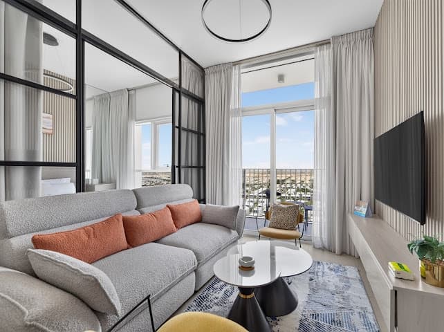 Bright & Airy 1-Bedroom in Collective — photo 9