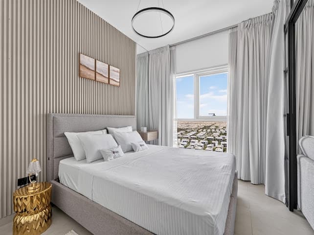 Bright & Airy 1-Bedroom in Collective — photo 8