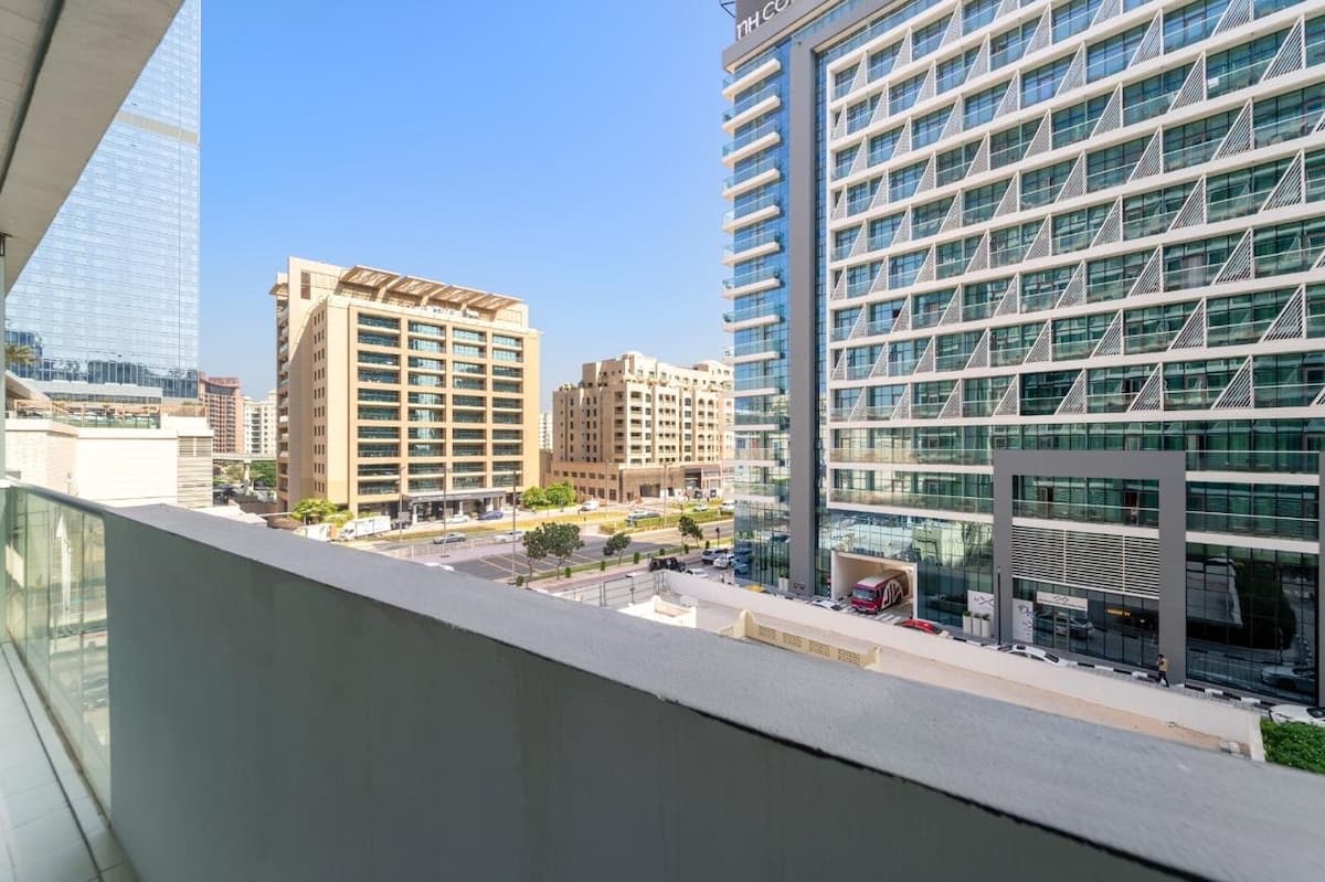 Stylish 1 Bedroom Apartment in Palm Jumeirah — photo 11